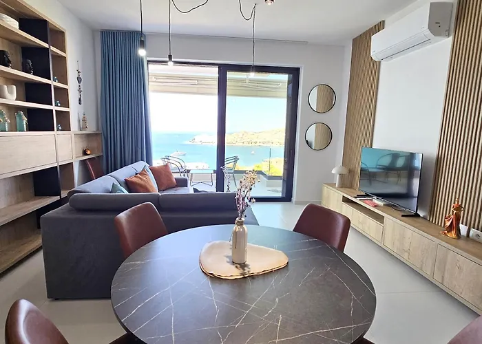 Cosy Sea View * Saranda